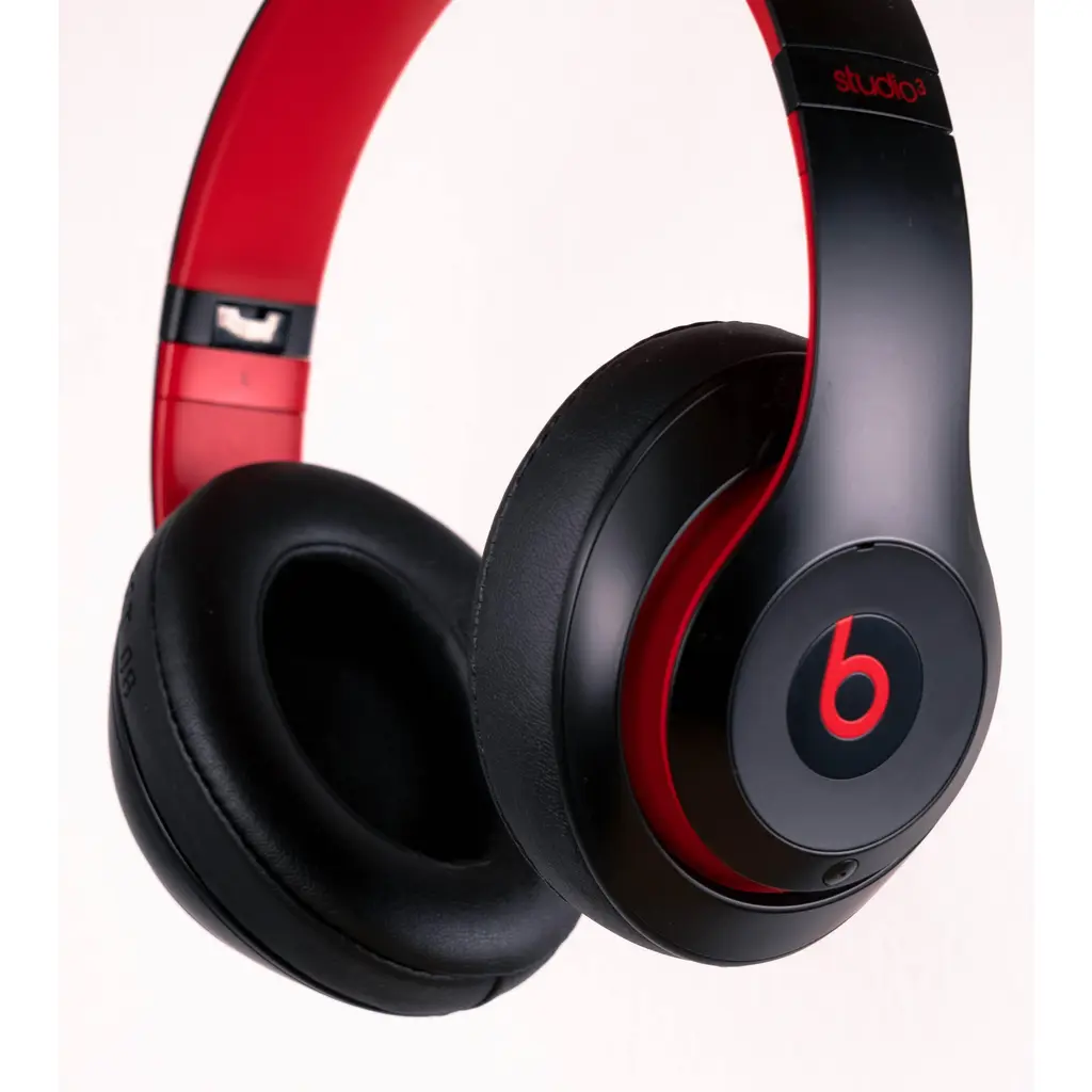 BEATS Solo 3 Wireless Bluetooth Headphones